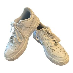 Authentic Nike Air Force One Low Top Used Sz 5 Kids Youth Fresh White Shoe Paint